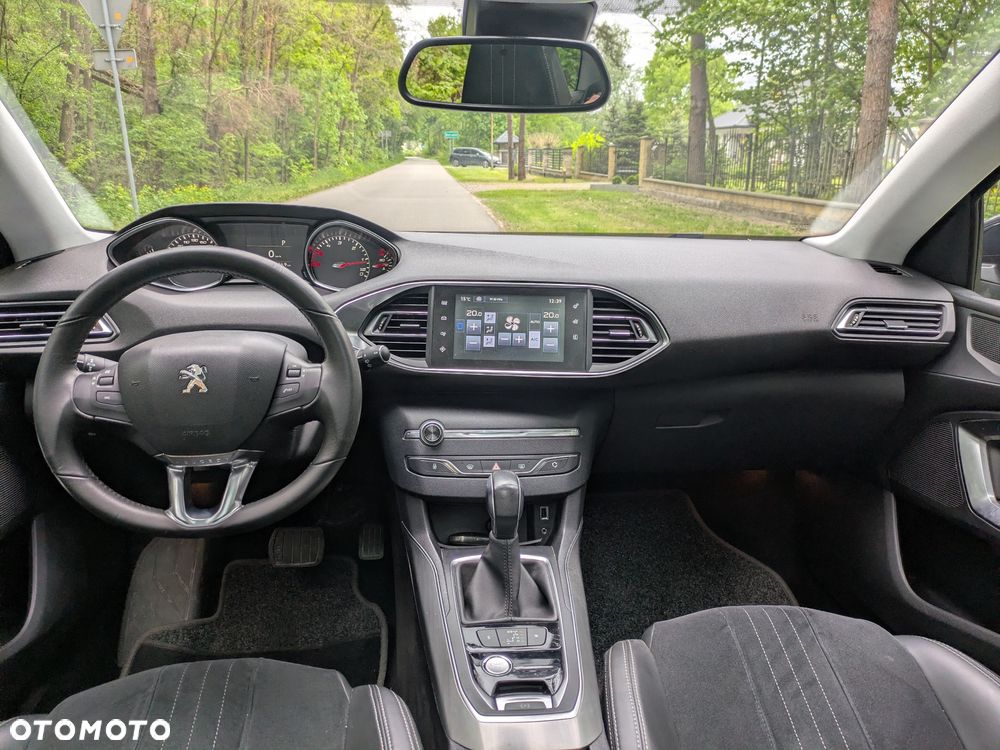Peugeot 308 BlueHDi FAP 150 EAT6 Stop & Start Allure - 15
