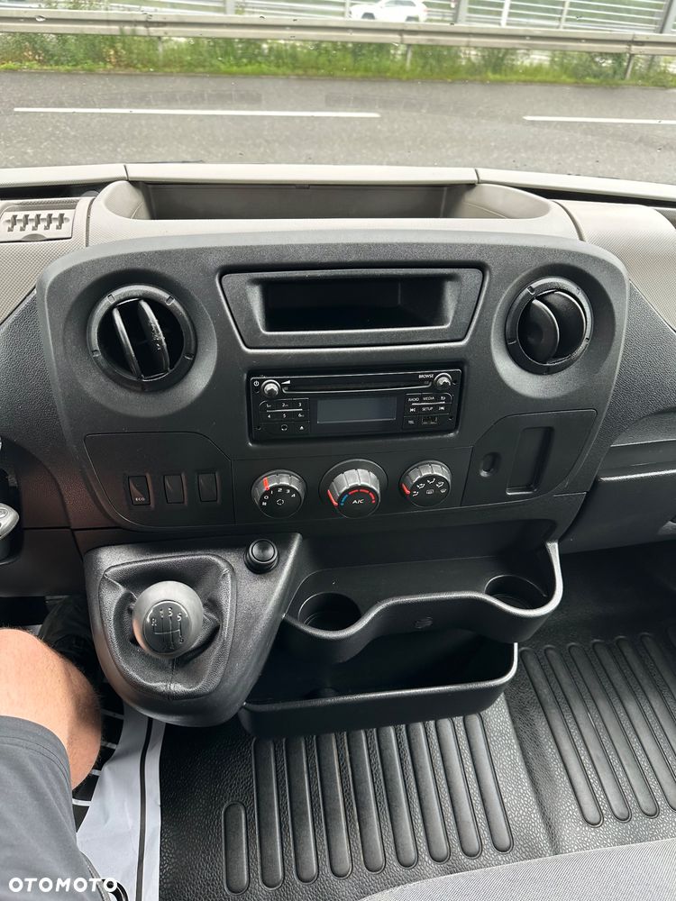 Renault Master - 10