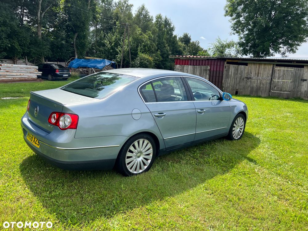 Volkswagen Passat 2.0 TDI DPF Highline - 7
