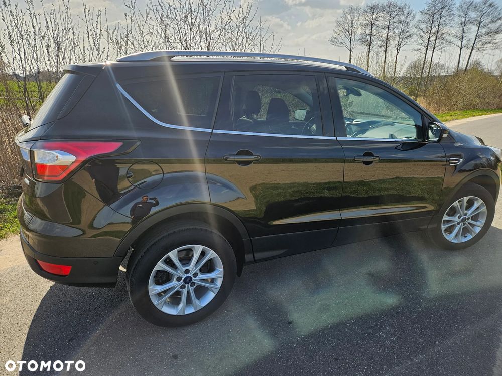 Ford Kuga 1.5 EcoBoost 2x4 Titanium - 14