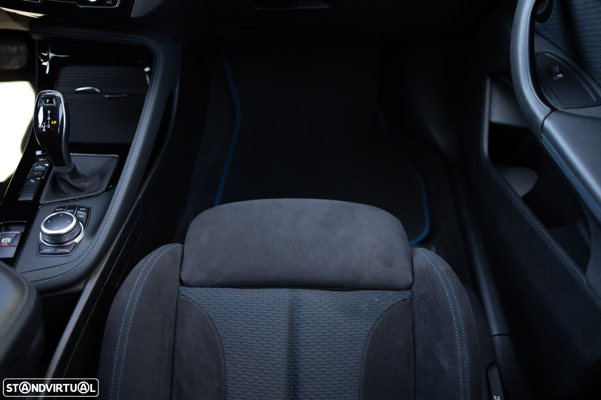 BMW X2 16 d sDrive Auto Pack M - 34