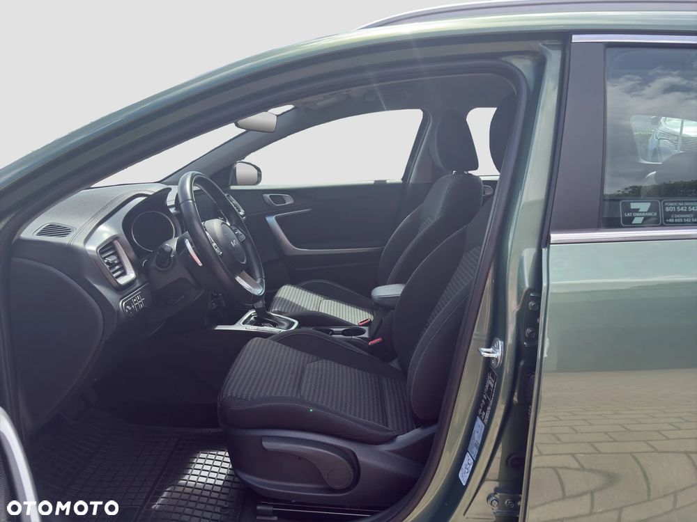 Kia Ceed 1.5 T-GDI M DCT - 9