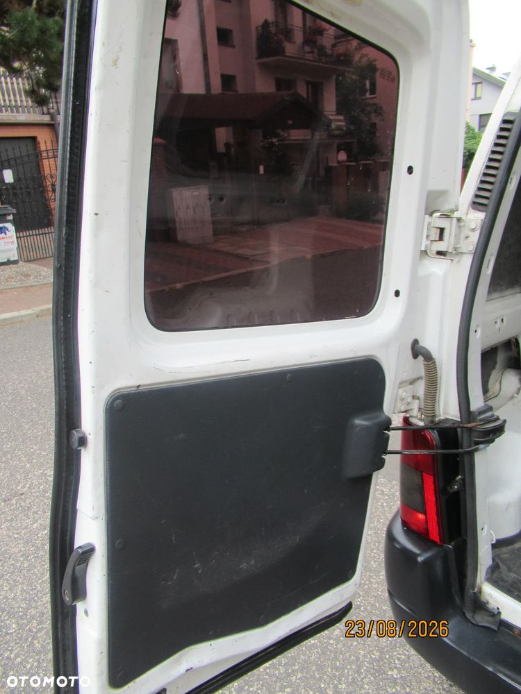 Peugeot Partner Combispace 1.9 D - 25
