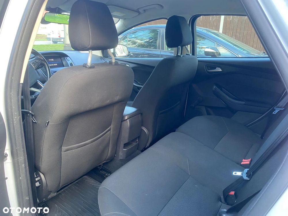 Ford Focus 1.0 EcoBoost Edition - 10