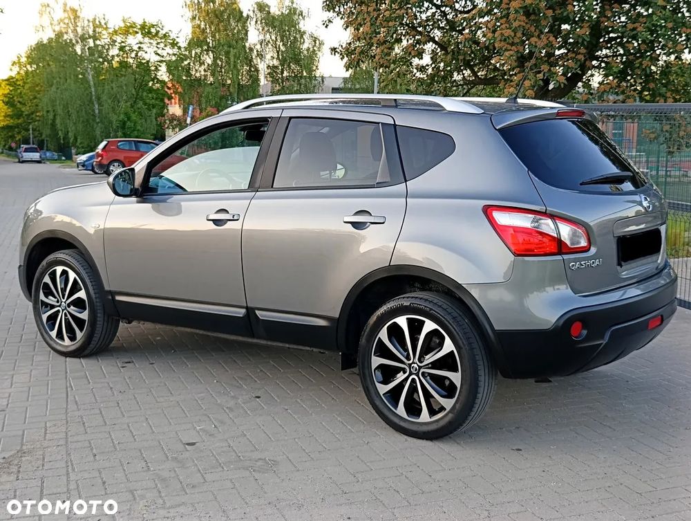 Nissan Qashqai 2.0 4x4 Tekna Premium - 7