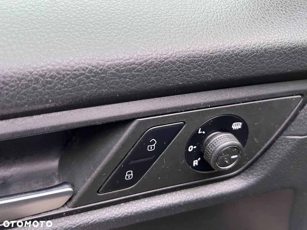 Volkswagen Caddy Maxi 2.0 TDI Trendline Mixt - 25