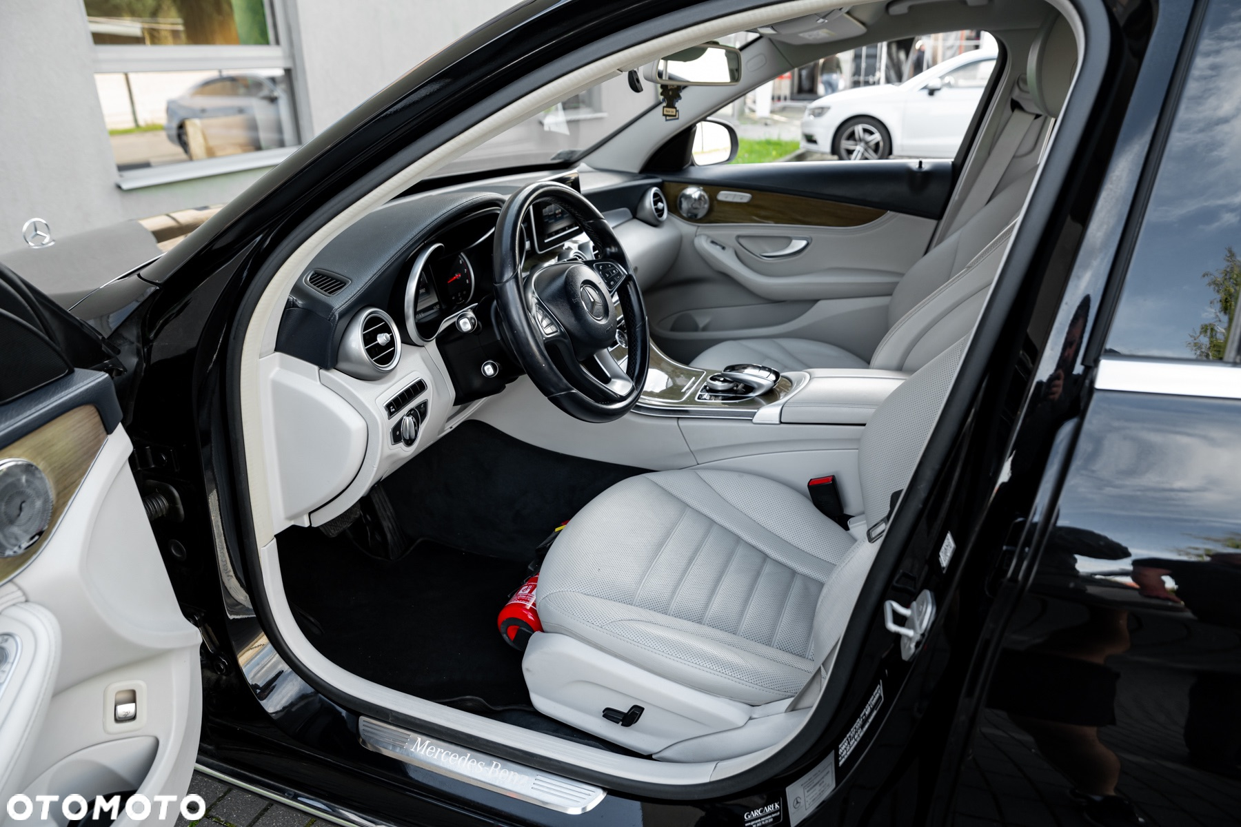 Mercedes-Benz Klasa C 250 7G-TRONIC - 19