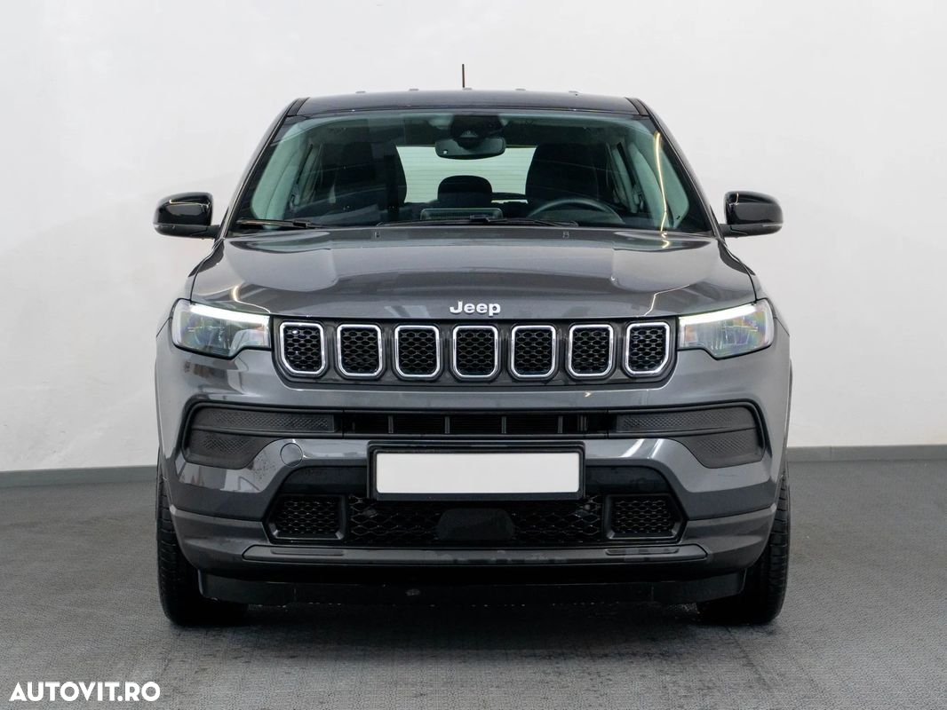 Jeep Compass - 4