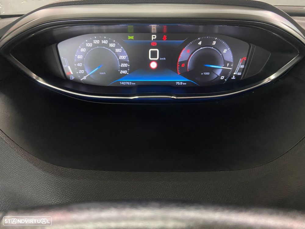 Peugeot 3008 1.5 BlueHDi Active Pack EAT8 - 10