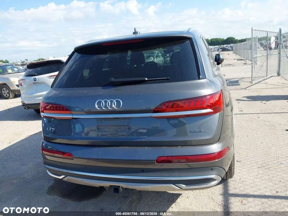 Audi Q7 - 4