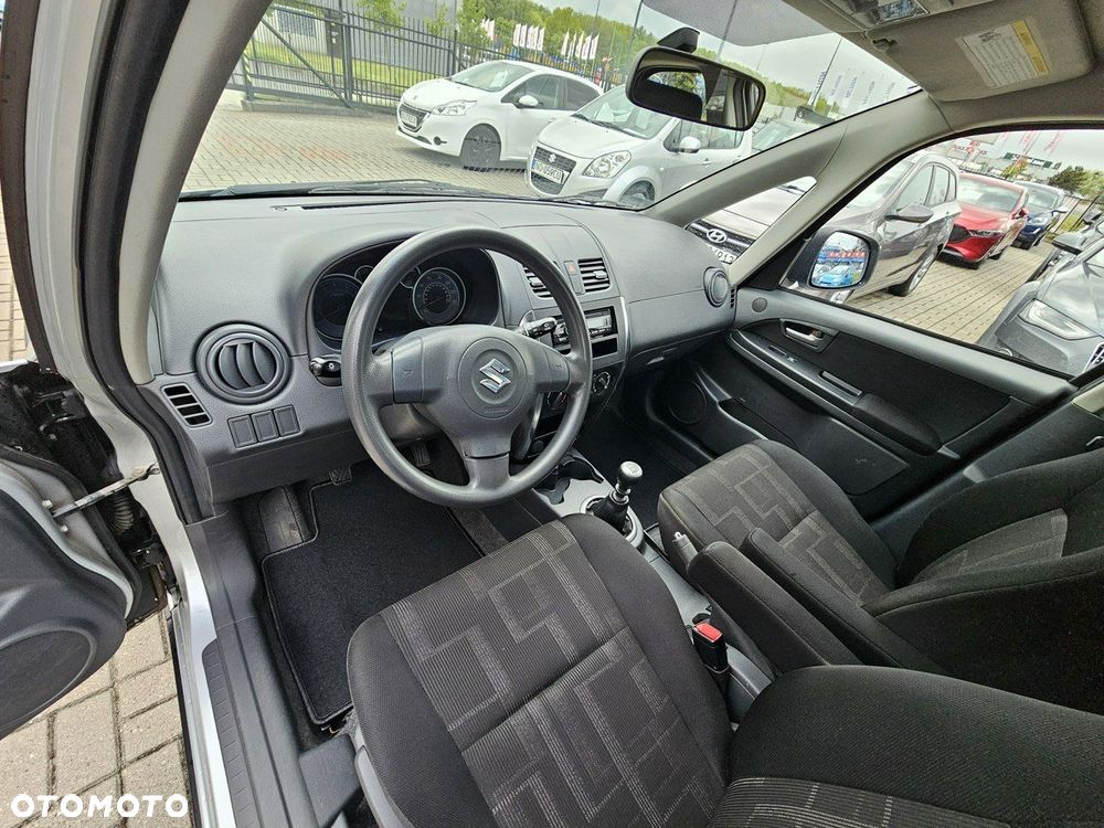 Suzuki SX4 - 20