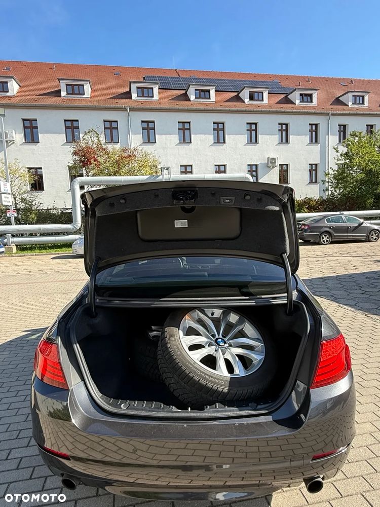 BMW Seria 5 535i - 8