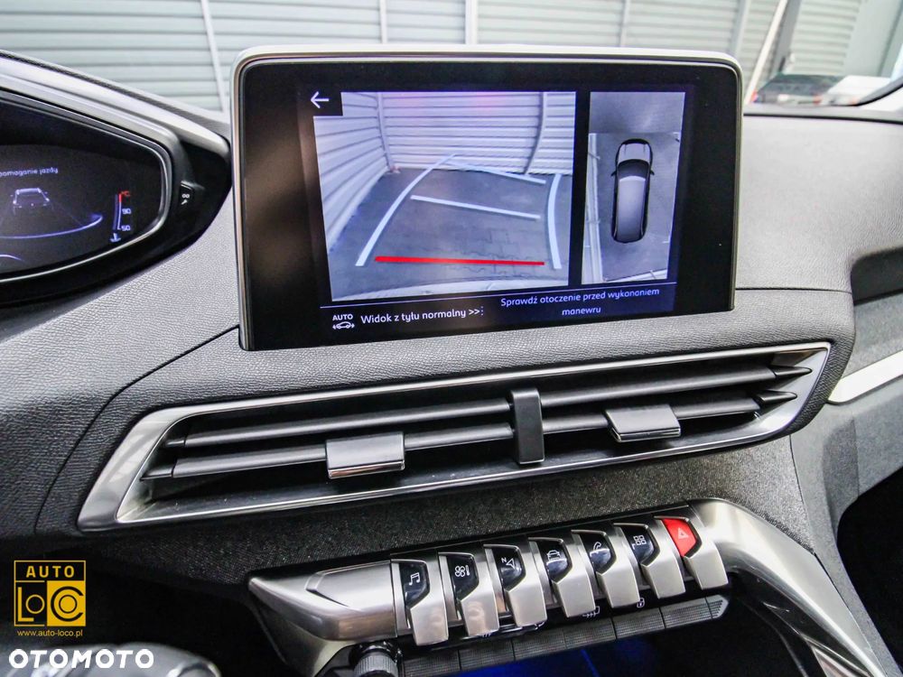 Peugeot 5008 1.6 PureTech Allure S&S EAT8 - 23