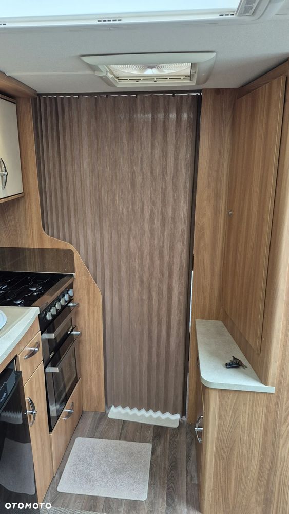SWIFT CHALLENGER  565 - 31