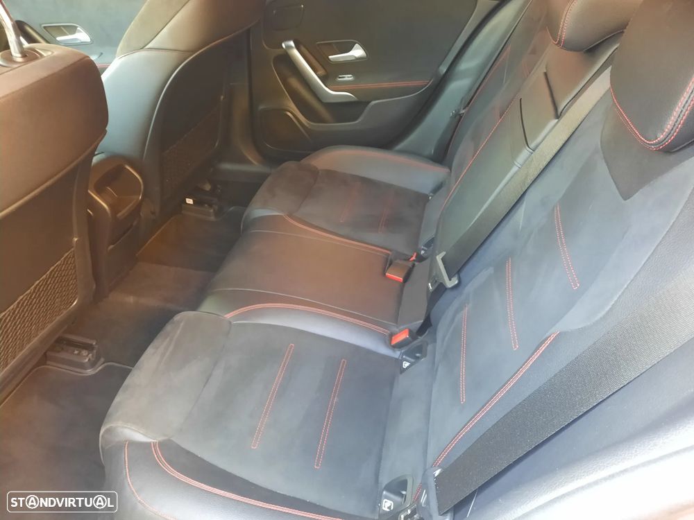 Mercedes-Benz A 250 Limousine e 8G-DCT AMG Line - 8