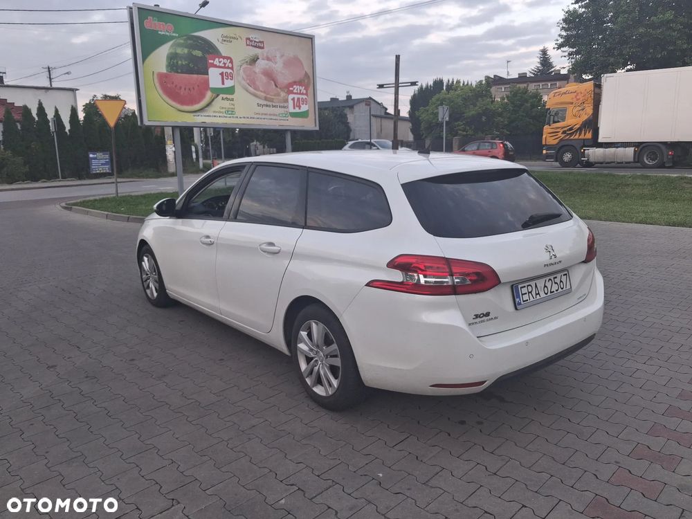 Peugeot 308 BlueHDi 120 EAT6 Stop & Start Allure - 3