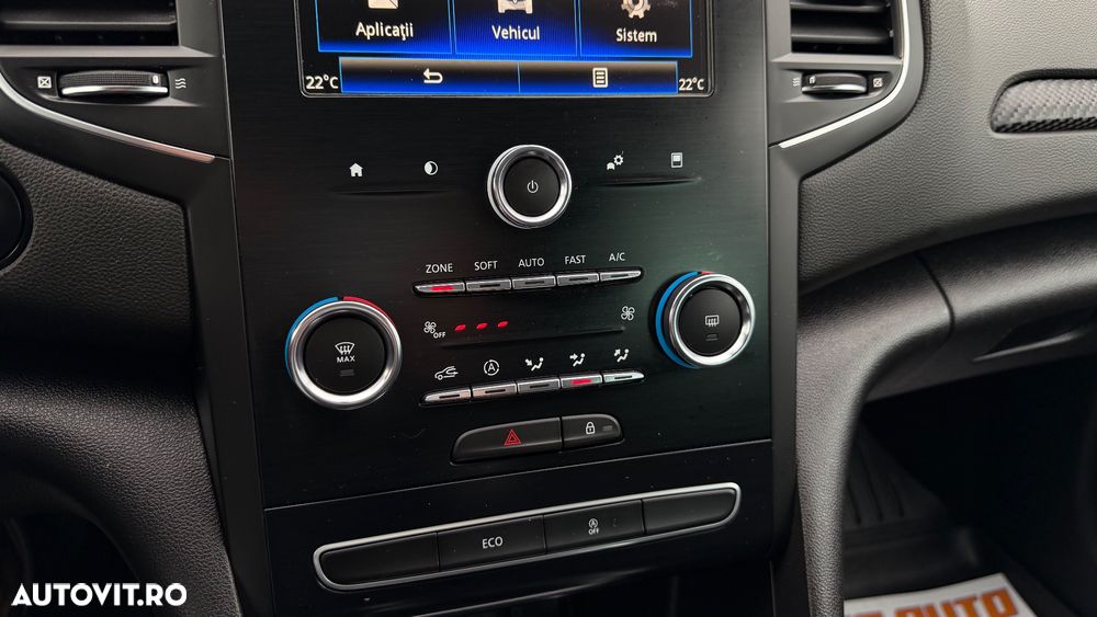 Renault Megane Grandtour TCe 140 GPF LIMITED - 15