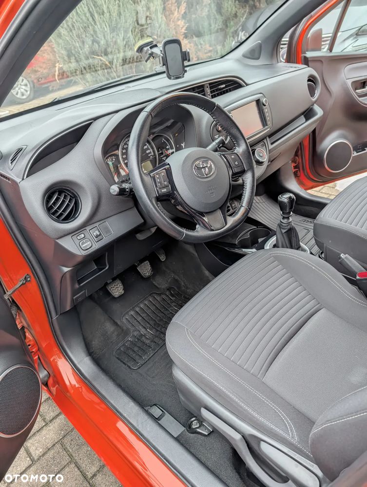 Toyota Yaris 1.33 Selection Vibe - 14