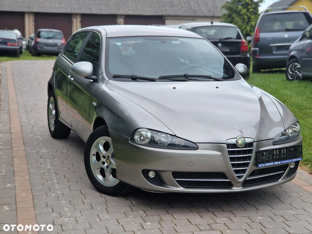 Alfa Romeo 147 1.6 ECO Black Line - 4