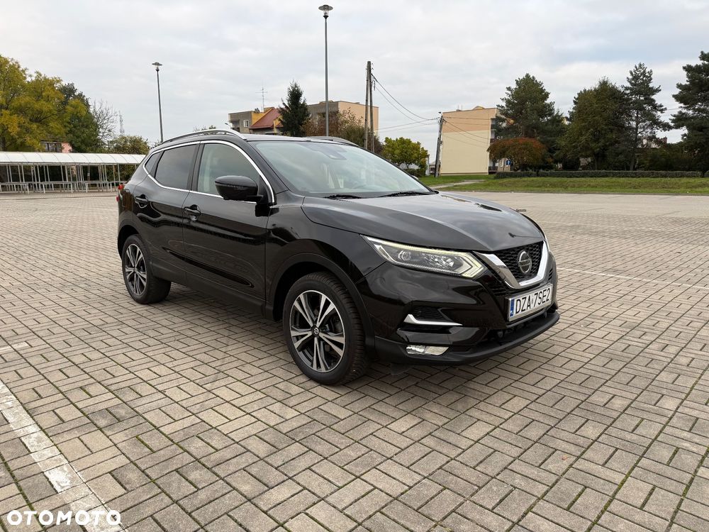 Nissan Qashqai 1.3 DIG-T ACENTA - 1