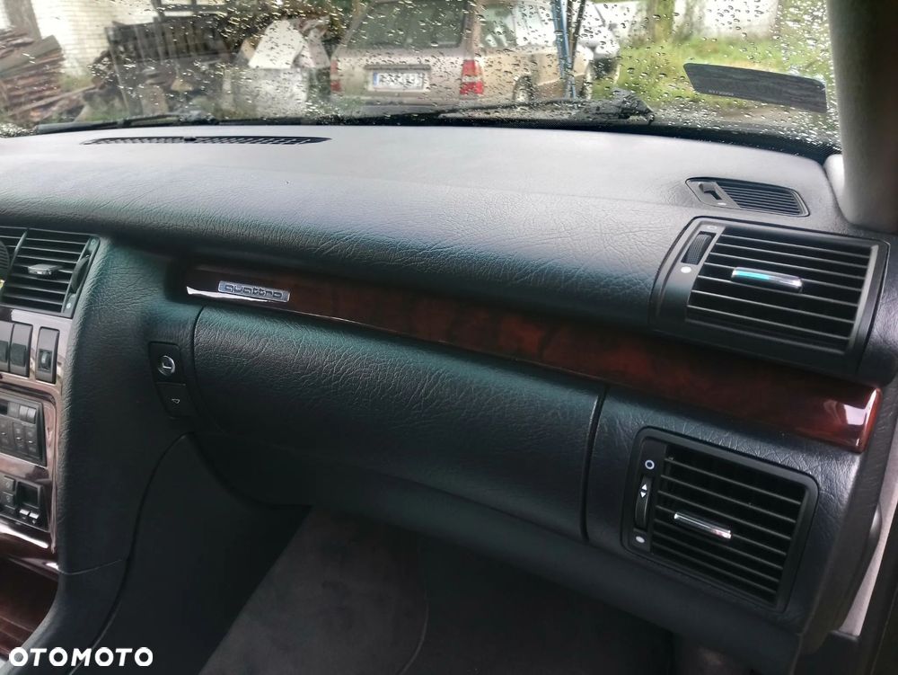Audi A8 - 6