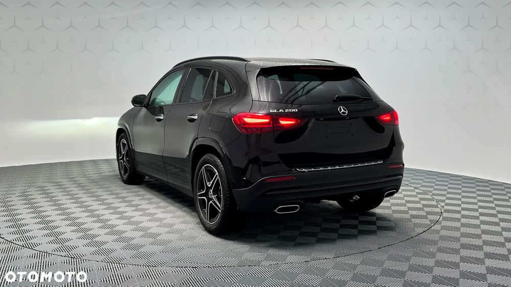 Mercedes-Benz GLA 200 mHEV AMG Line 7G-DCT - 5