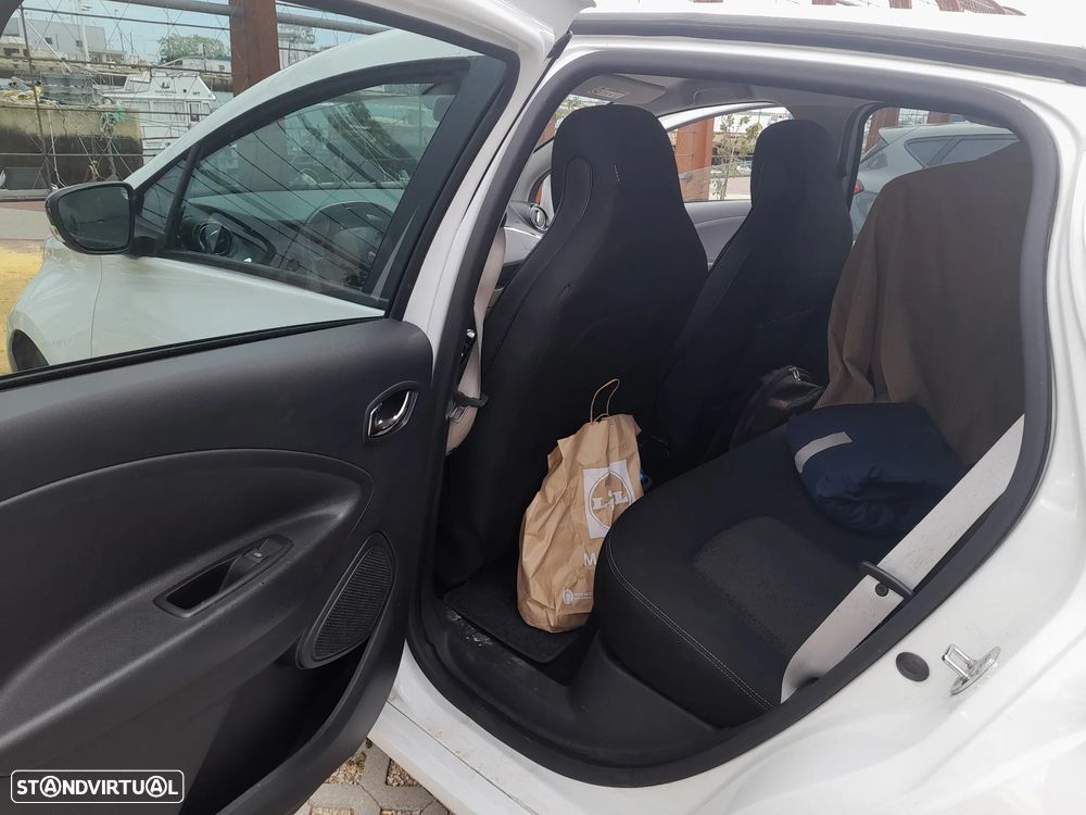 Renault Zoe (s/ Bateria) 22 kwh Intens - 4