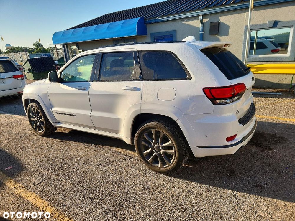 Jeep Grand Cherokee - 2