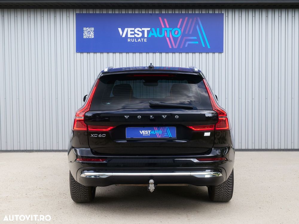 VOLVO XC60 2021 — imagine 8