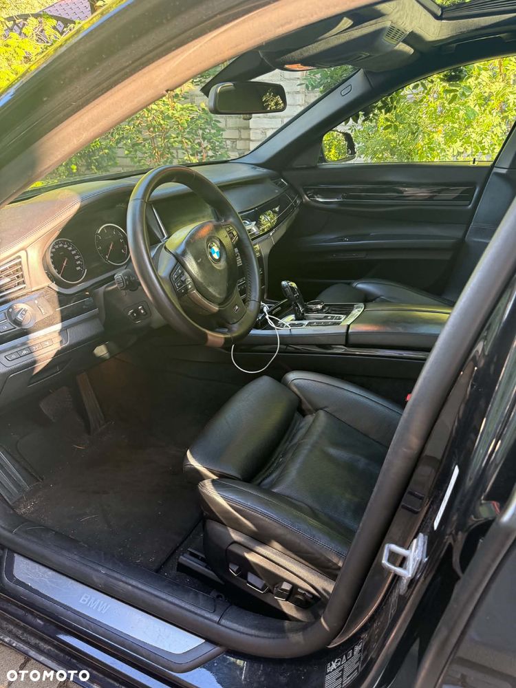 BMW Seria 7 740d xDrive - 8