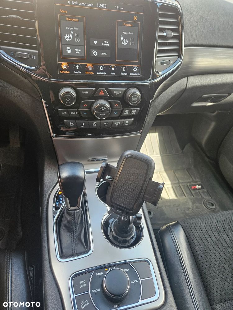 Jeep Grand Cherokee 3.6 V6 Laredo - 21