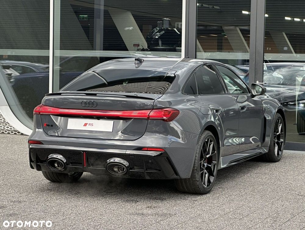 Audi RS5 Limousine - 7