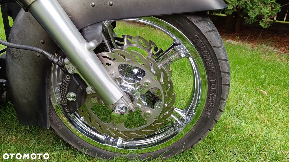 Harley-Davidson FLHTCU Ultra - 27