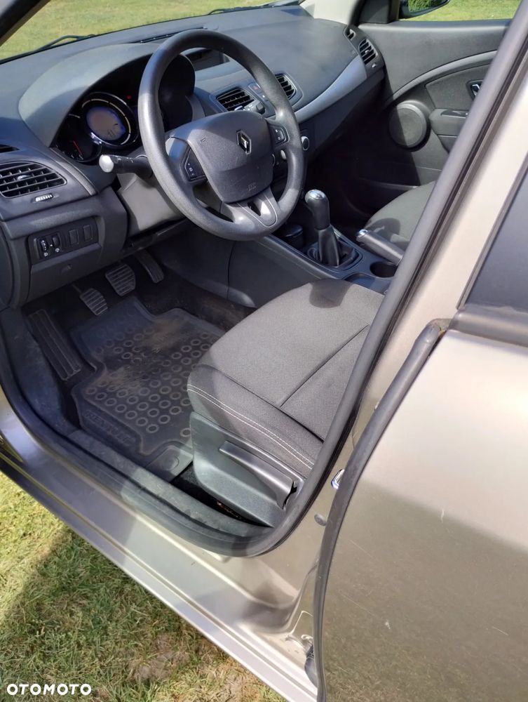 Renault Megane 1.6 16V Generation - 10