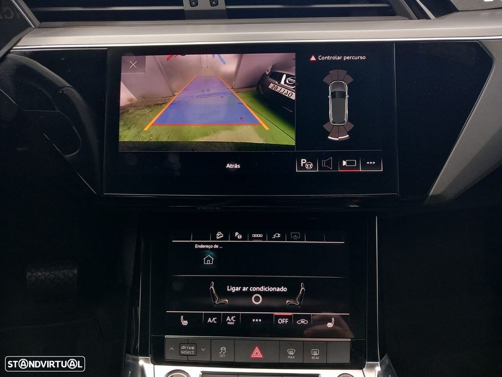Audi e-tron 55 quattro S line - 18
