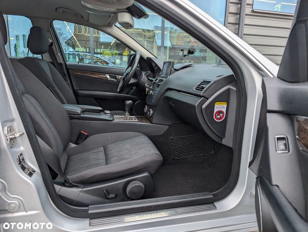 Mercedes-Benz Klasa C 200 Kompressor Elegance - 7