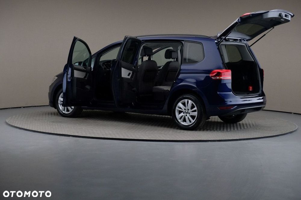 Volkswagen Touran - 7