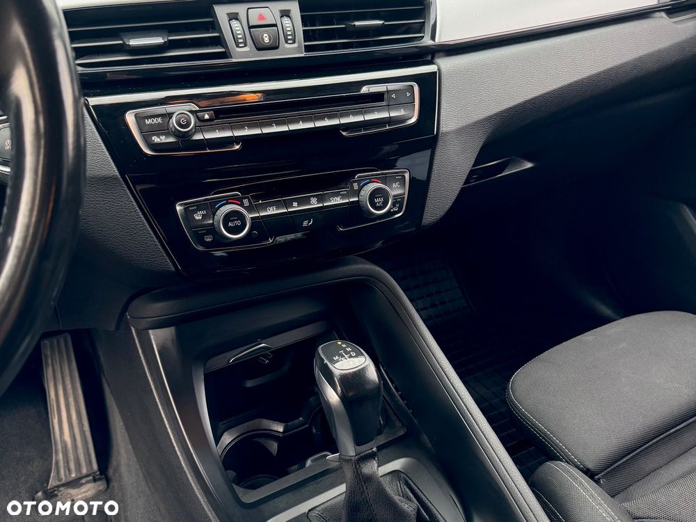 BMW X1 - 8