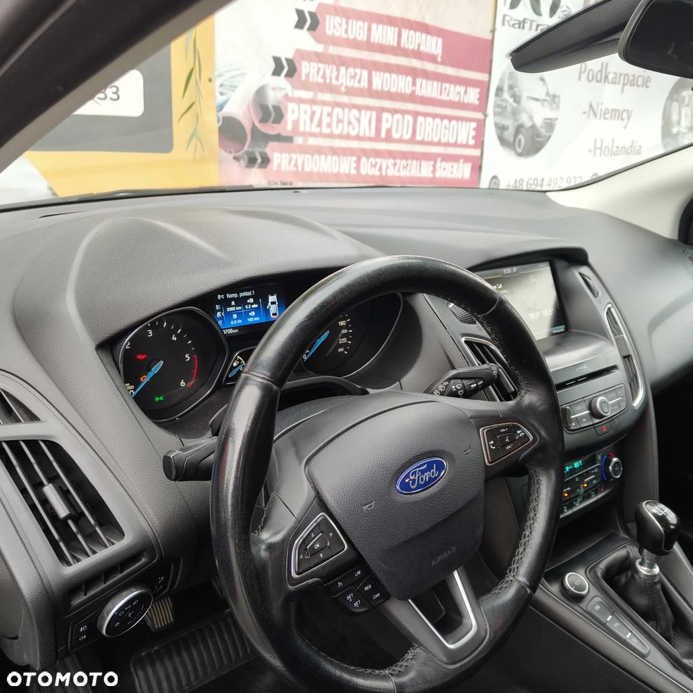 Ford Focus - 15