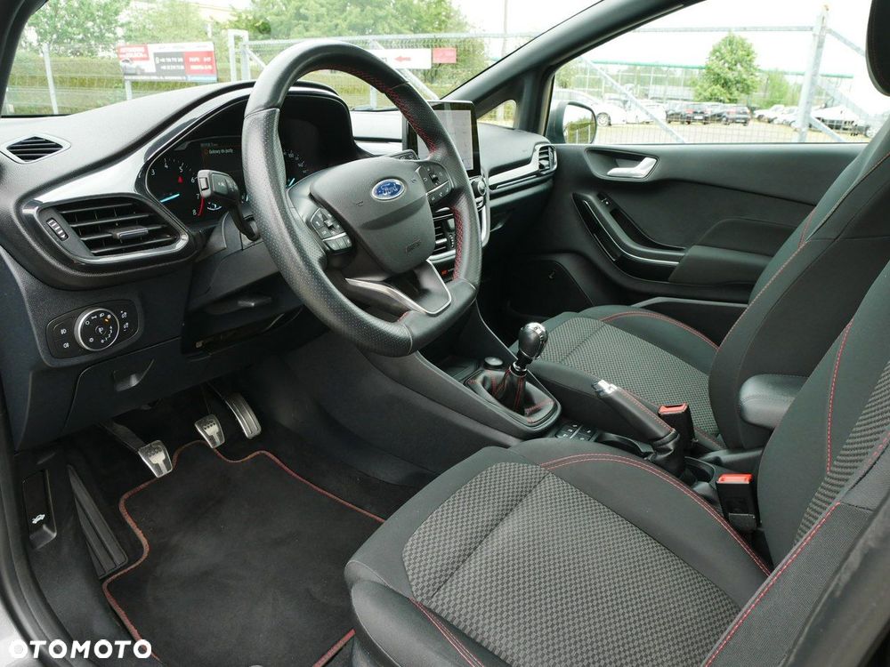 Ford Fiesta - 5