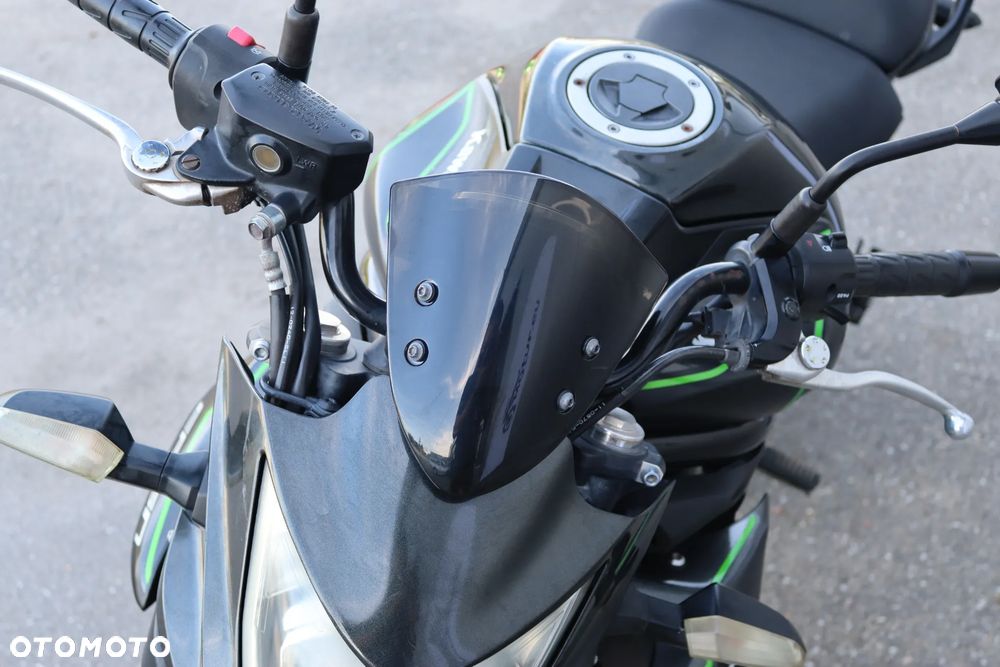 Kawasaki ER - 3