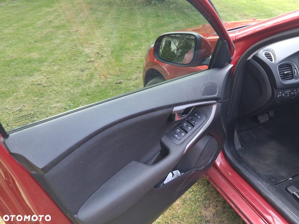 Volvo V40 D2 Geartronic Momentum - 15