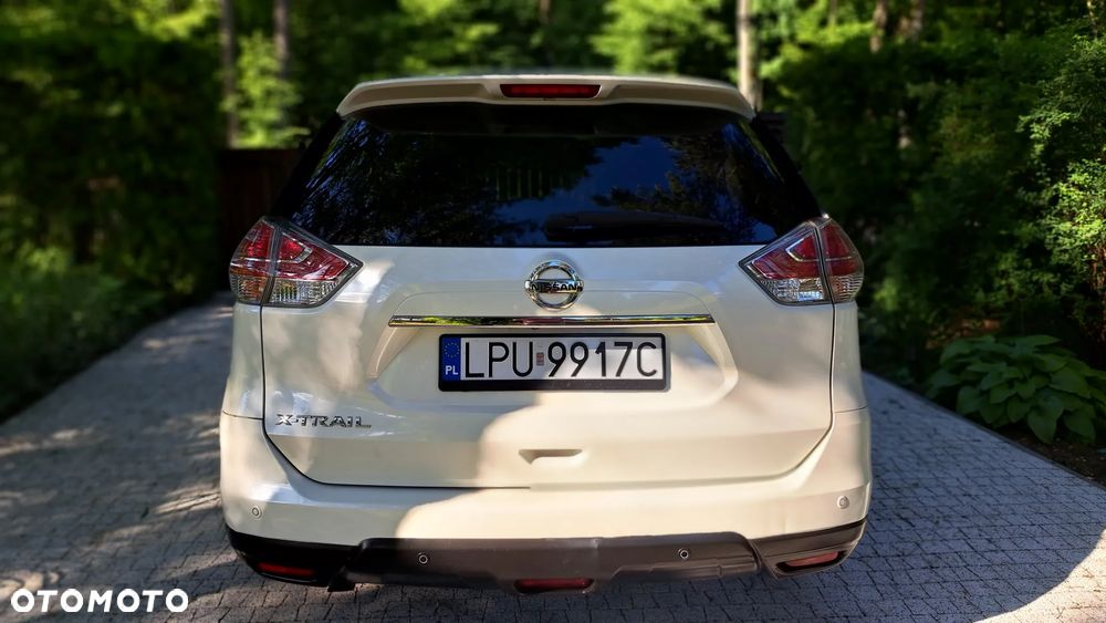 Nissan X-Trail 1.6 dCi 360 - 12