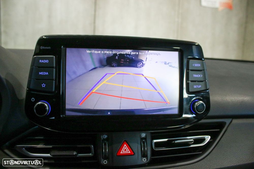 Hyundai i30 1.0 T-GDI 48V-Hybrid Connect & Go - 23