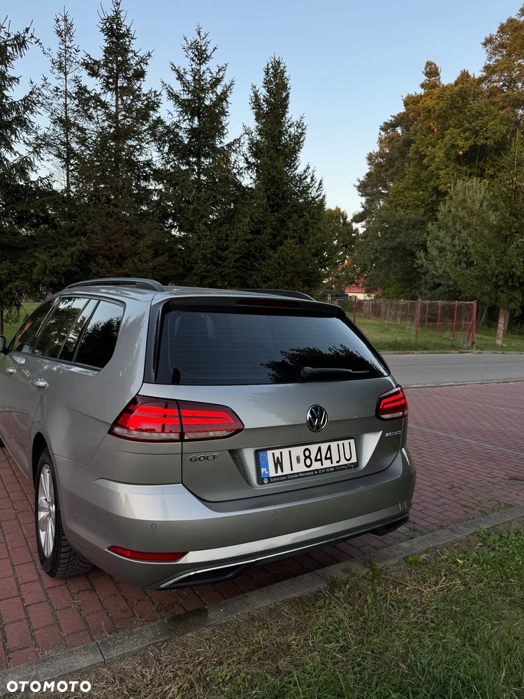 Volkswagen Golf 1.5 TSI BMT Comfortline - 17