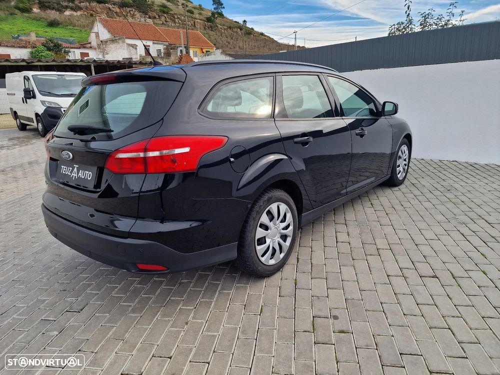 Ford Focus SW 1.5 TDCi DPF S&S Trend - 8