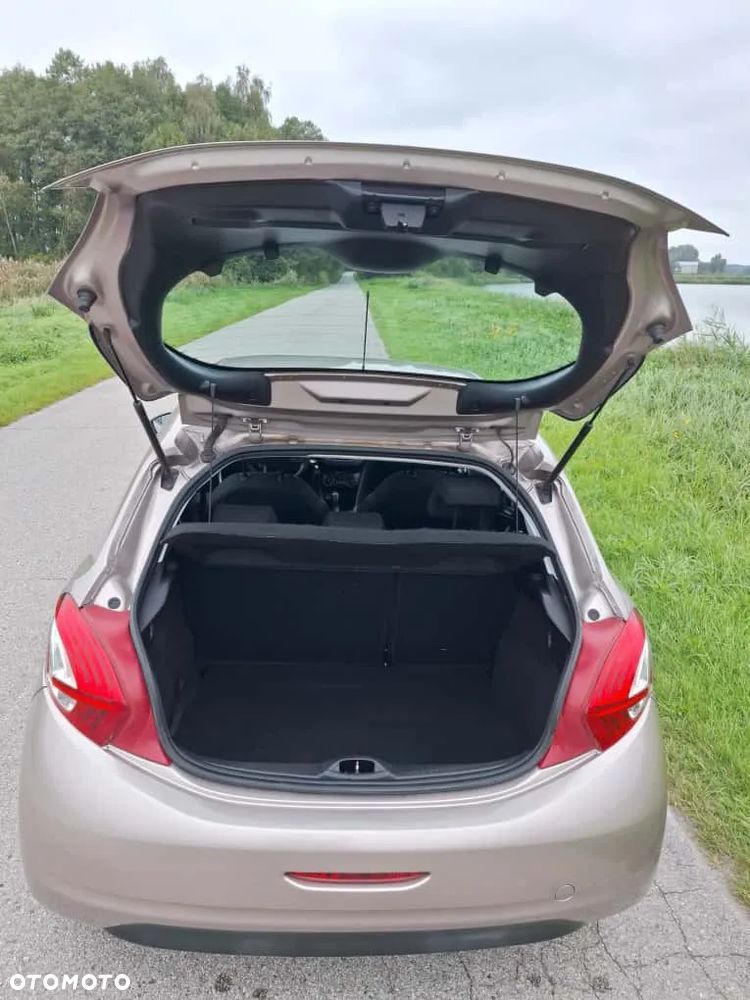 Peugeot 208 1.4 HDi Access - 16