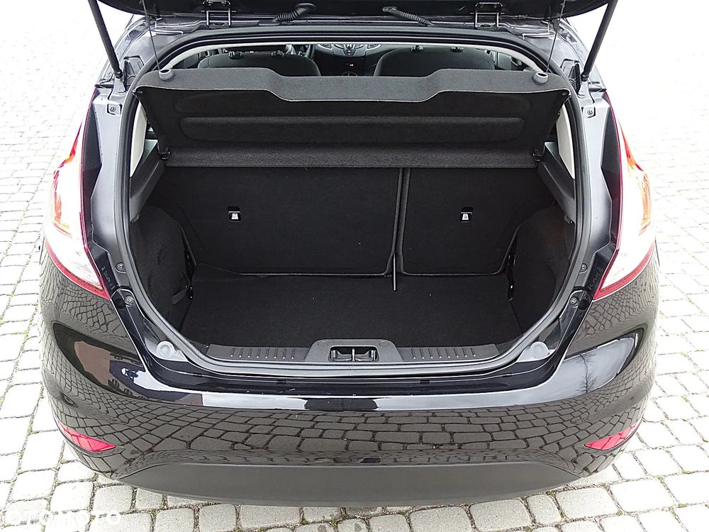 Ford Fiesta 1.25 Gold X - 36