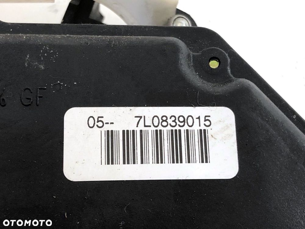 ZAMEK DRZWI LEWY TYŁ  VW TOURAN (1T1, 1T2) 2003 - 2010 1.9 TDI 74 kW [100 KM] olej napędowy 2003 - - 5