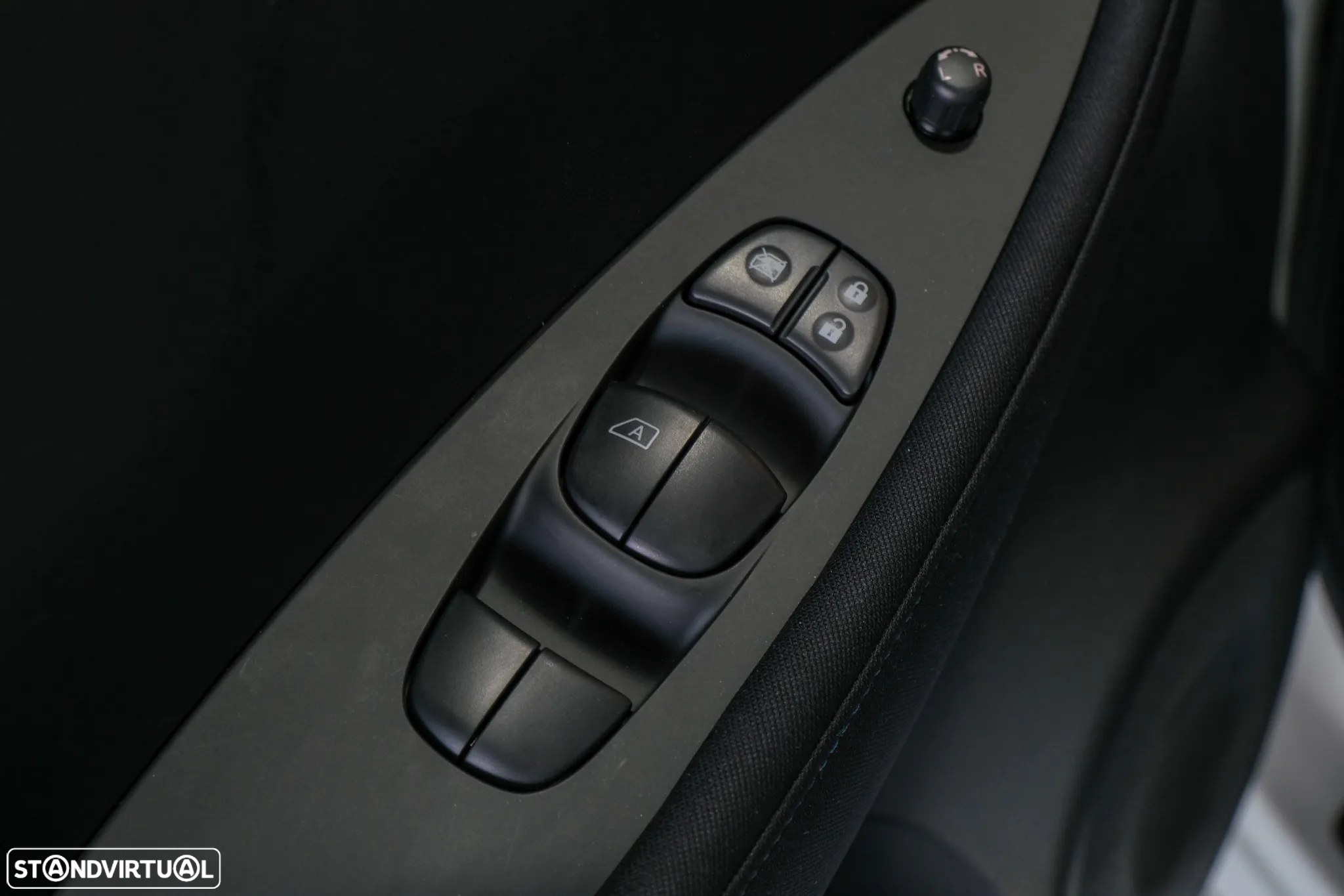 Nissan Leaf N-Connecta - 17